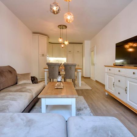Apartment Grand Karavel Centre Varna Exterior foto