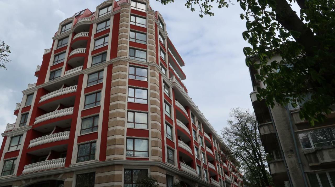 Apartment Grand Karavel Centre Varna Exterior foto
