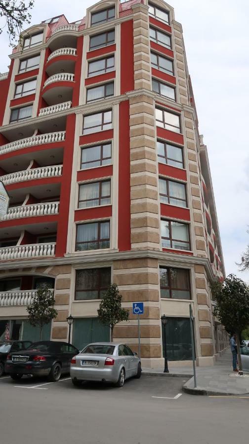 Apartment Grand Karavel Centre Varna Exterior foto
