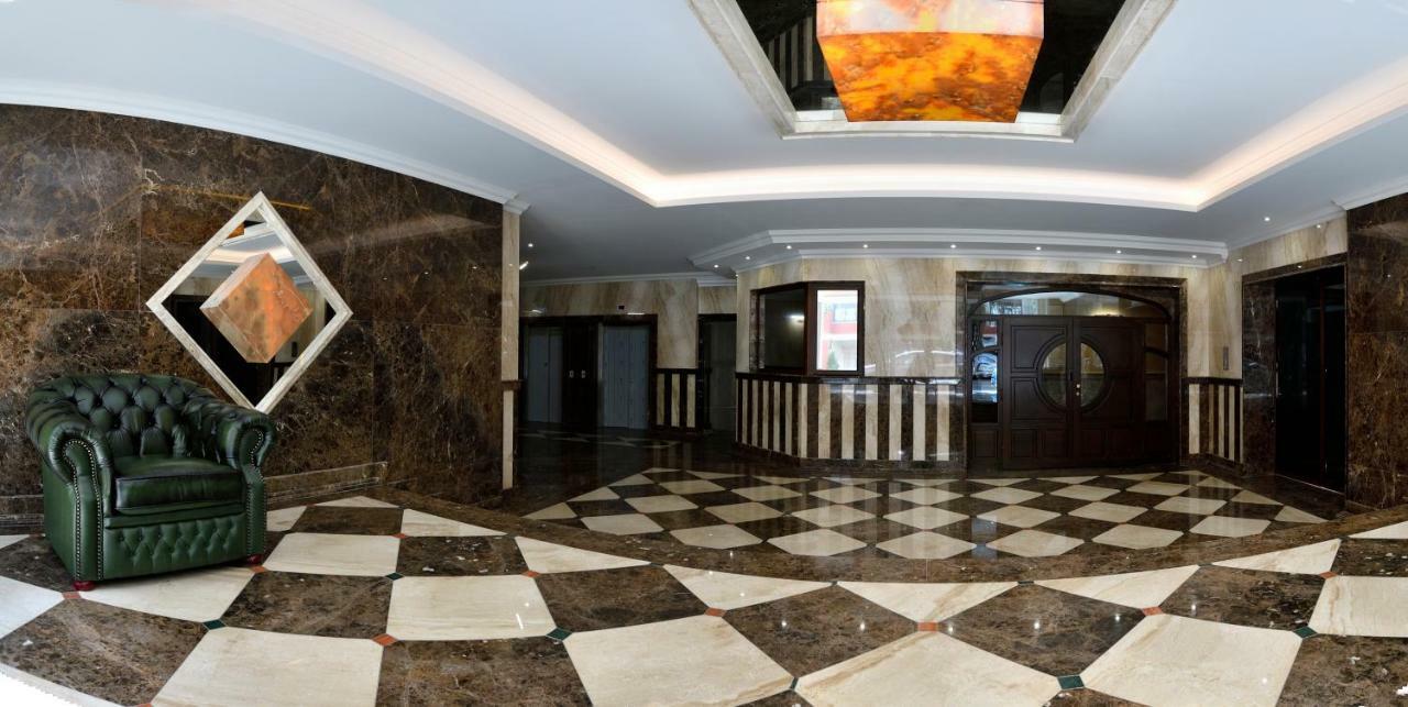 Apartment Grand Karavel Centre Varna Exterior foto